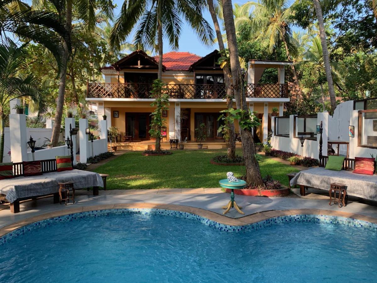 Casa Candolim Beach Front ภายนอก รูปภาพ
