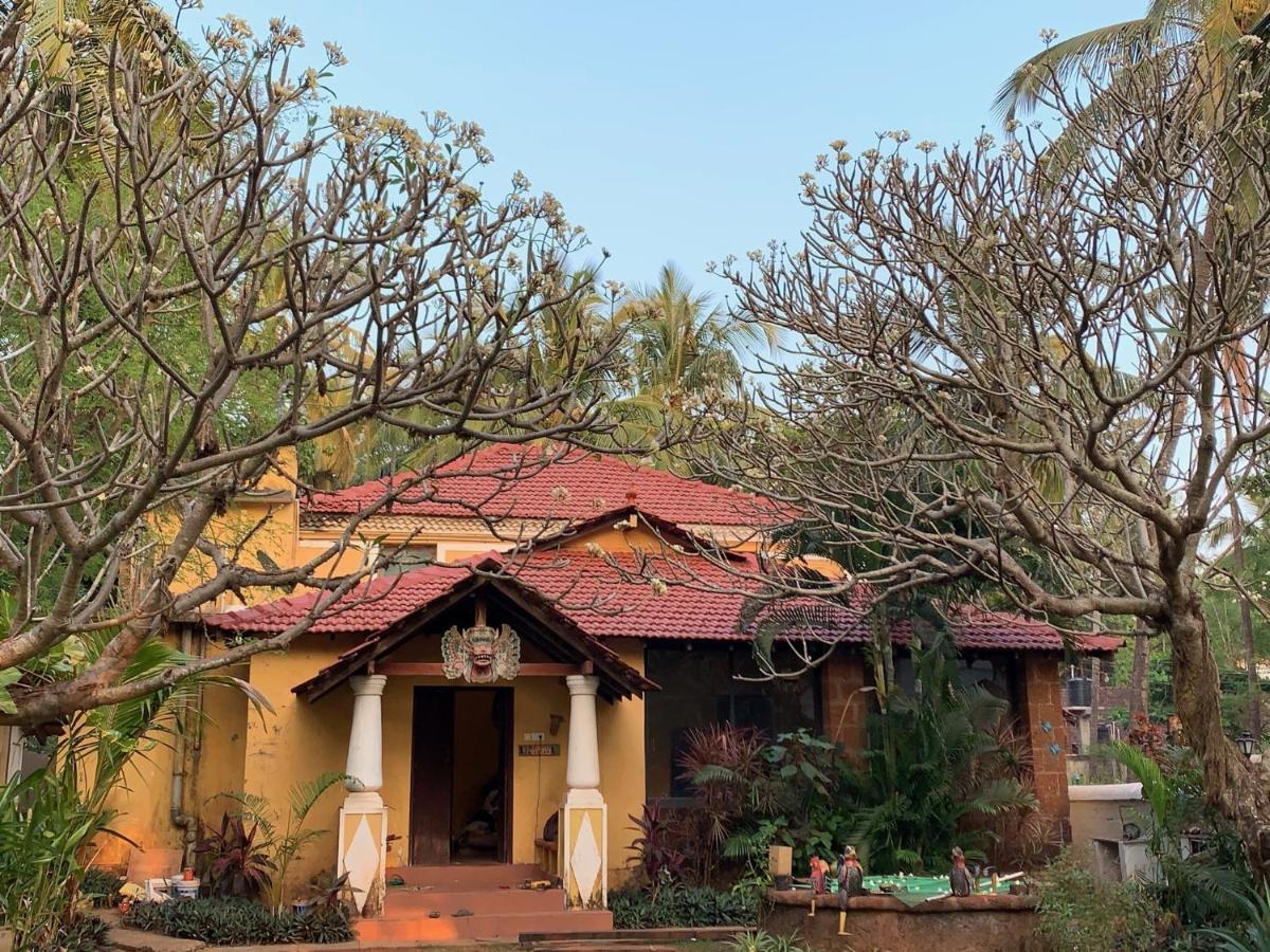 Casa Candolim Beach Front ภายนอก รูปภาพ