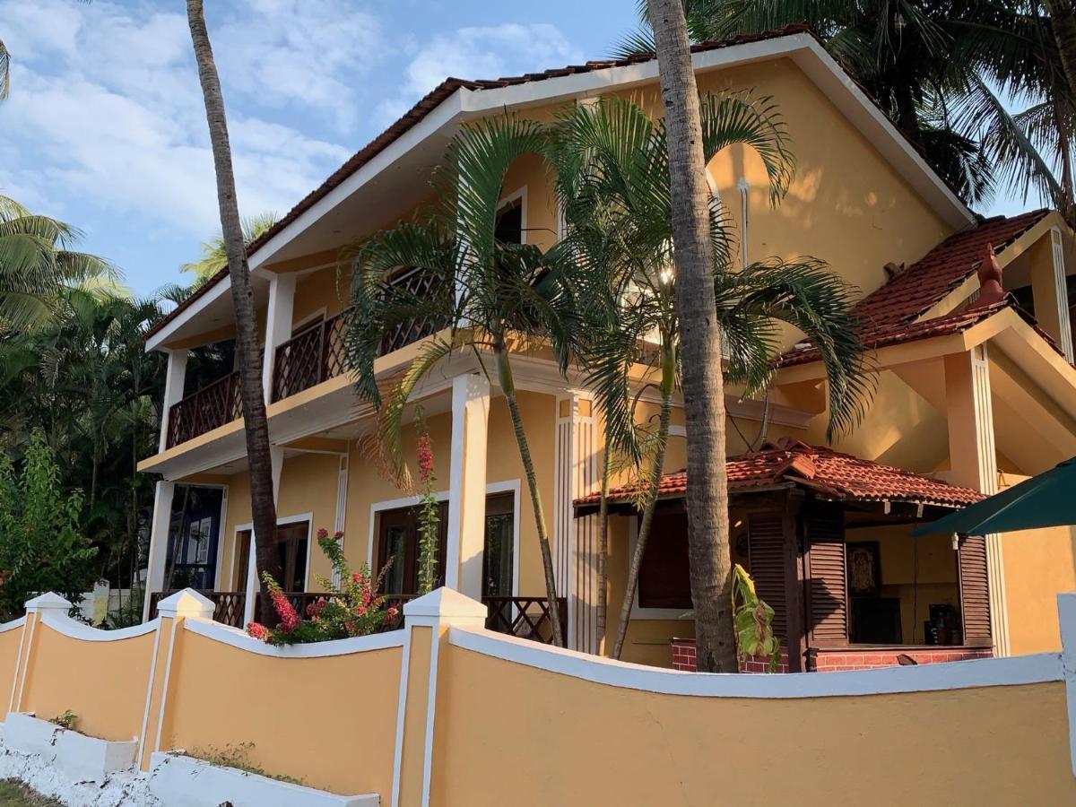 Casa Candolim Beach Front ภายนอก รูปภาพ