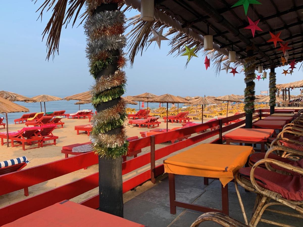 Casa Candolim Beach Front ภายนอก รูปภาพ